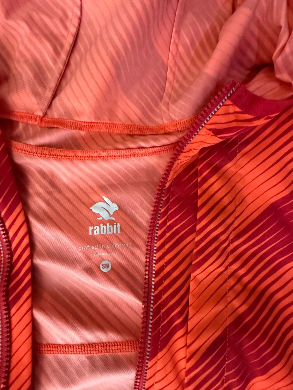Small womens rabbit windbreaker with hood - Picture 2 of 3